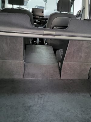 Kofferraumschutz Opel Combo CargoCover (5)