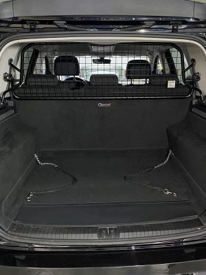 Kofferraumschutz VW Touran CargoCover (1)