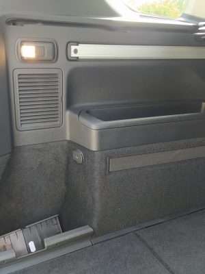 Kofferraumschutz VW Touran CargoCover (16)