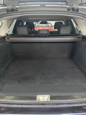 Hund Kofferraumschutz Mercedes-Benz E-Klasse T-Modell (S212) 2009 bis 2016 - Kofferraumschutz für Hunde - Kofferraumwanne von CargoCover - Produktbild 1